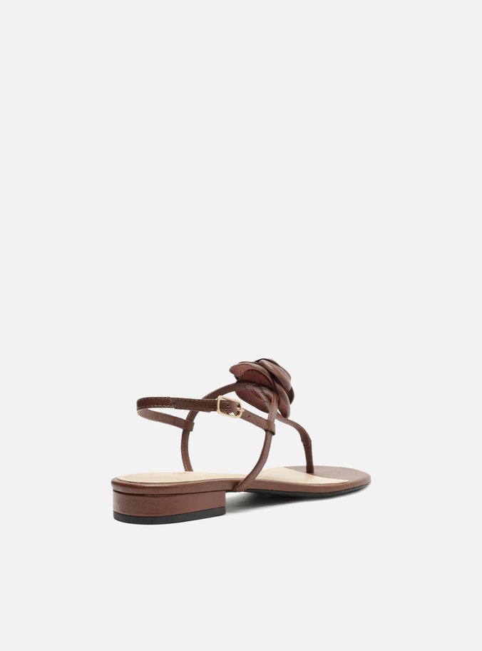 Sandália Marrom Couro Salto Baixo Slim Flor