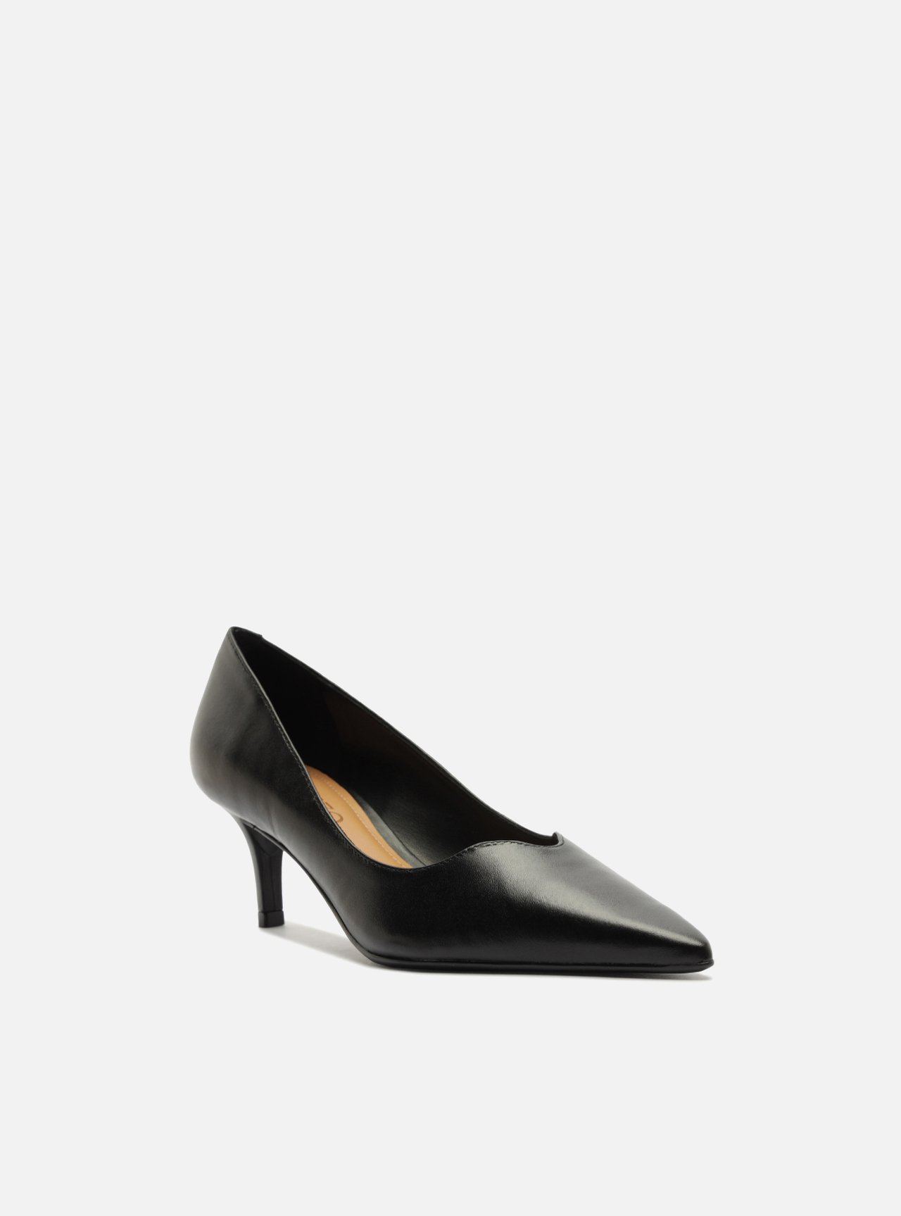 Scarpin Preto Couro Salto Baixo Fino — foto 2