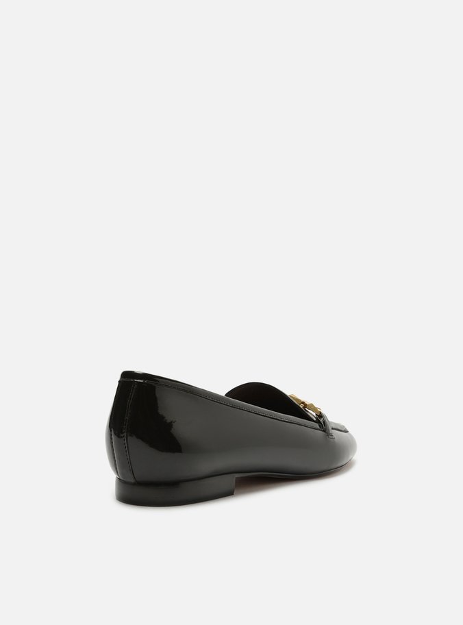 Mocassim Preto Verniz Metal Triângulo