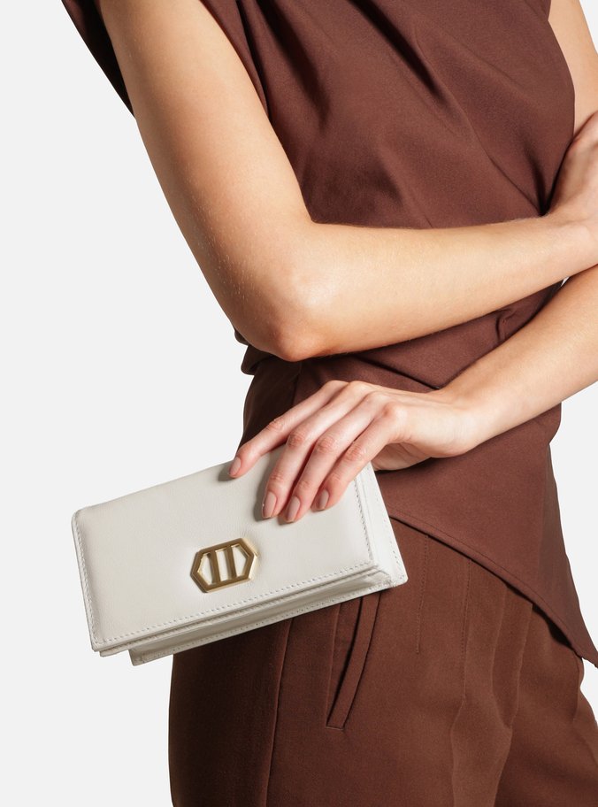 Bolsa Clutch Branca Couro Pequena Corrente