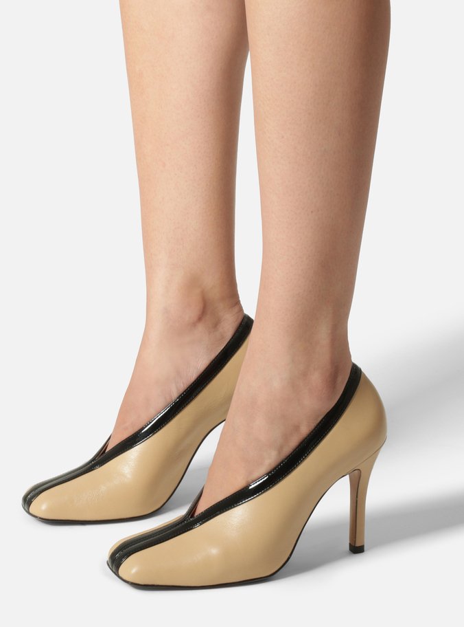 Scarpin Multicolorido Salto Fino Cap Toe