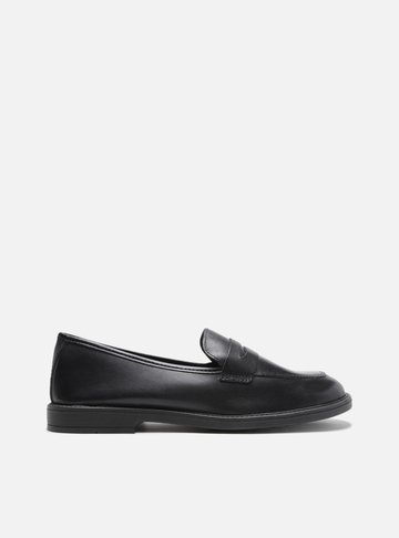 Mocassim Preto Couro Bico Redondo Básico Easy