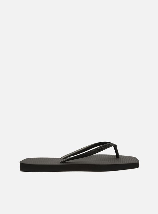 Chinelo de Dedo Preto Bico Quadrado Tiras Brizza