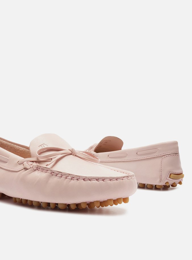 Mocassim Rosa Couro Sola Emborrachada Retrô
