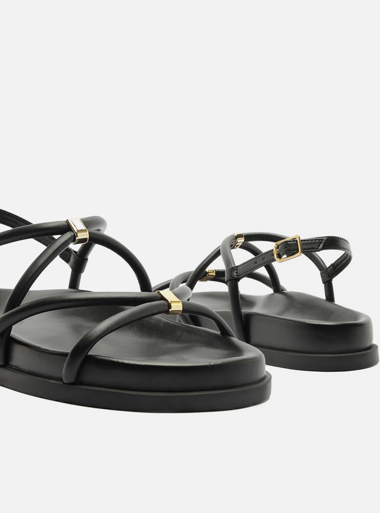 Sandália Papete Preta Flatform Metais — foto 4