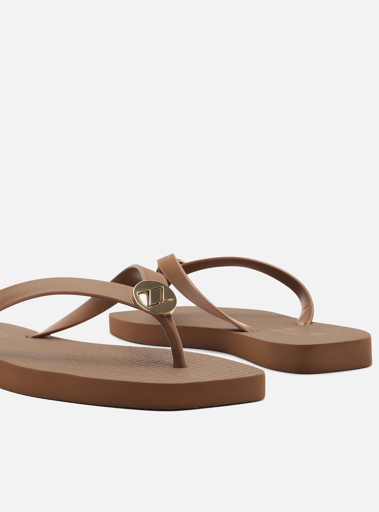 Chinelo Marrom Essential Metal ZZ Bico Quadrado — foto 4