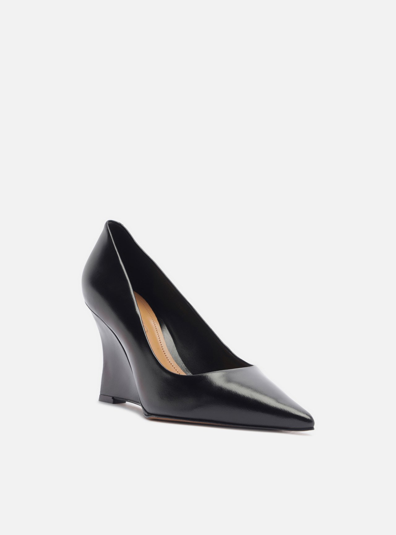 Scarpin Preto Couro Salto Anabela Bico Fino — foto 2
