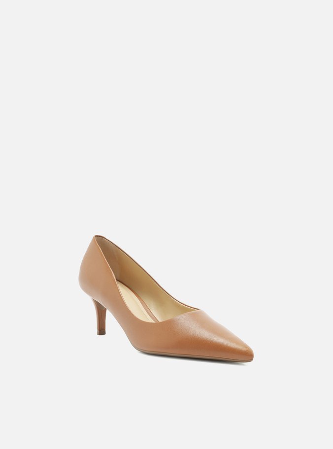 Scarpin Marrom Couro Salto Baixo Fino Bico Fino