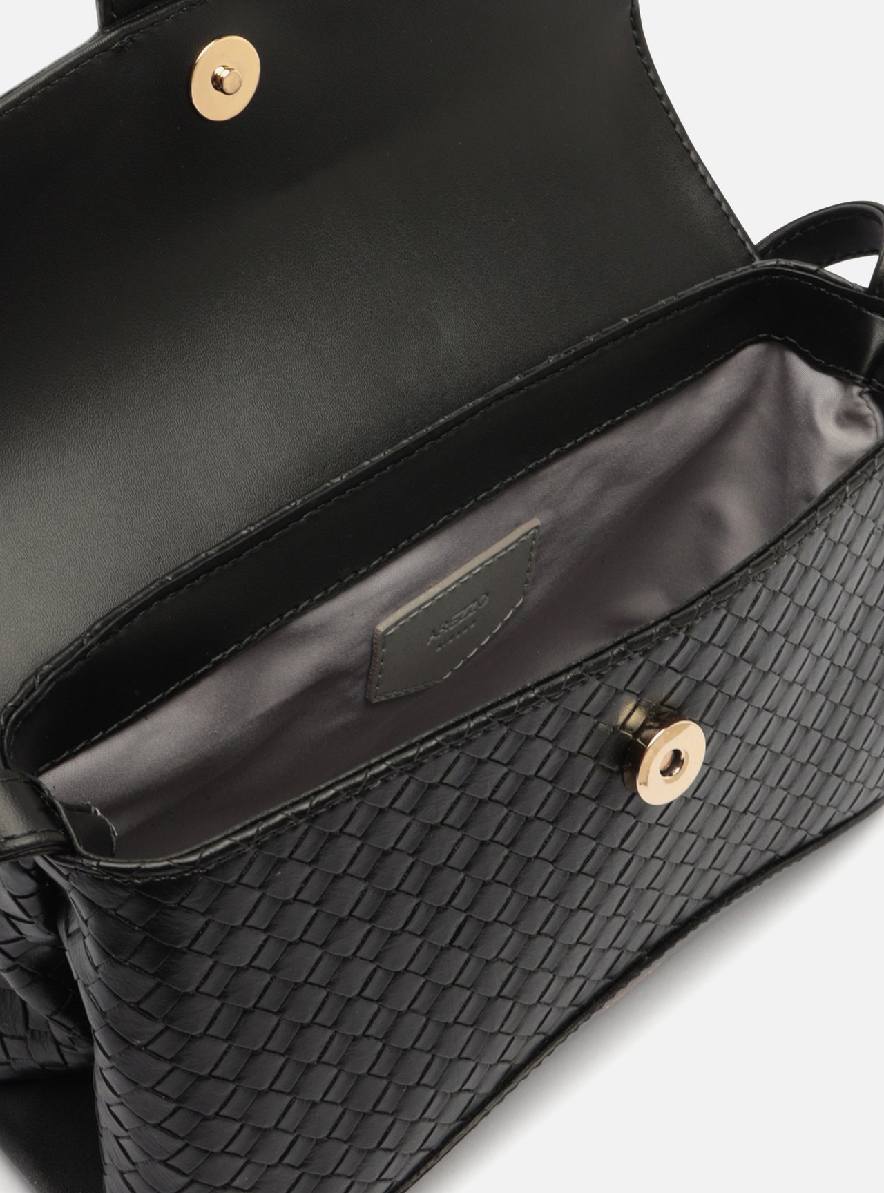 Bolsa Tiracolo Preta Média Tressê Metais — foto 4