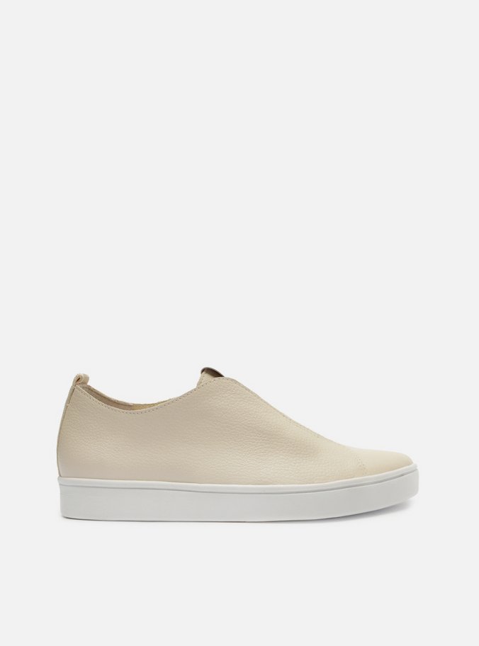 Tênis Slip On Off-White Couro Tag