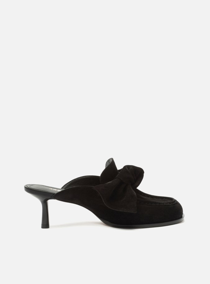 Mule Preto Acamurçado Laço