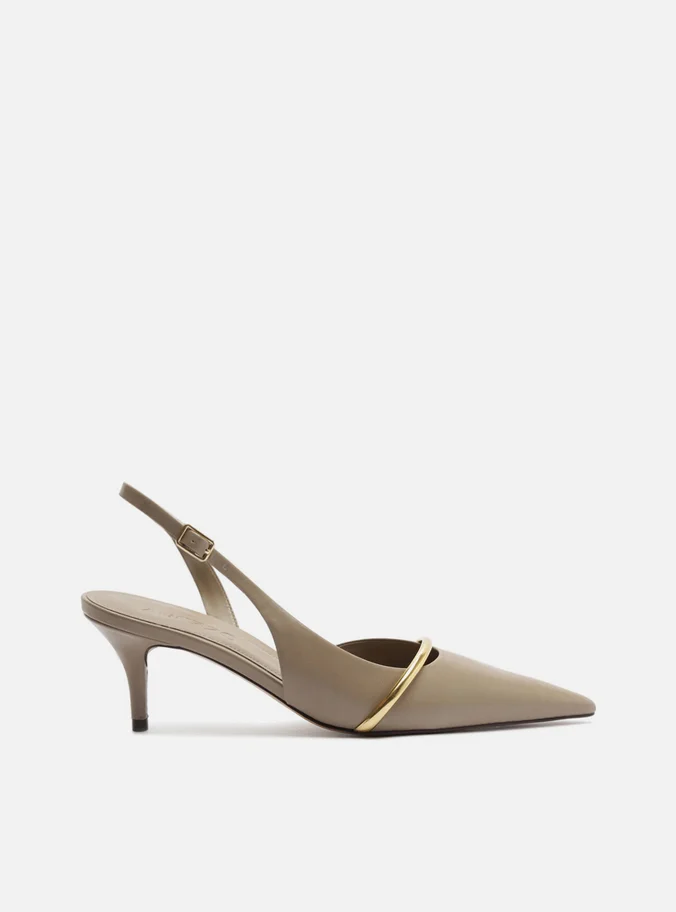 Scarpin Cinza Slingback Salto Fino Metal Dourado