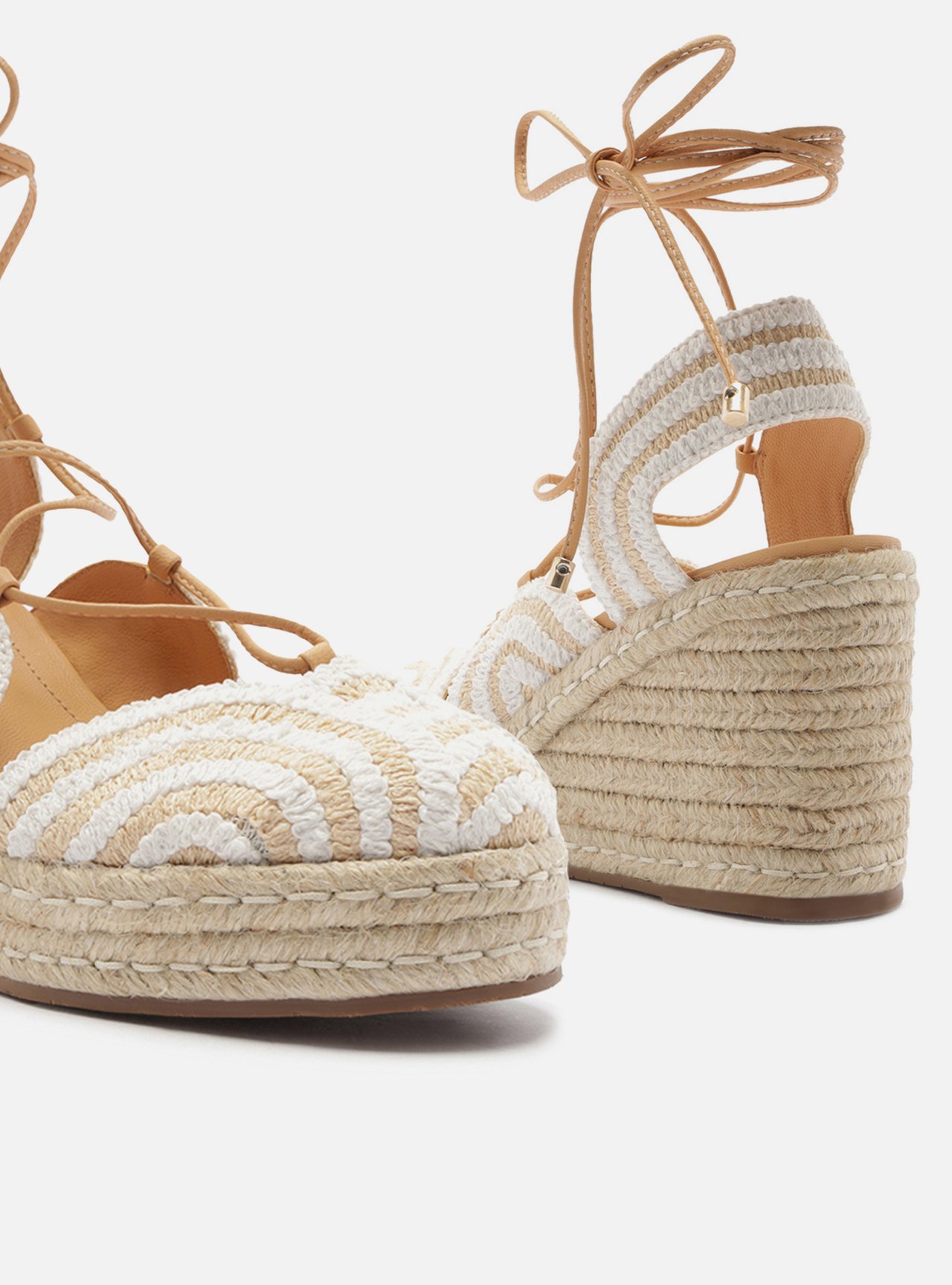 Espadrille Natural Bordada Salto Alto Amarração — foto 4
