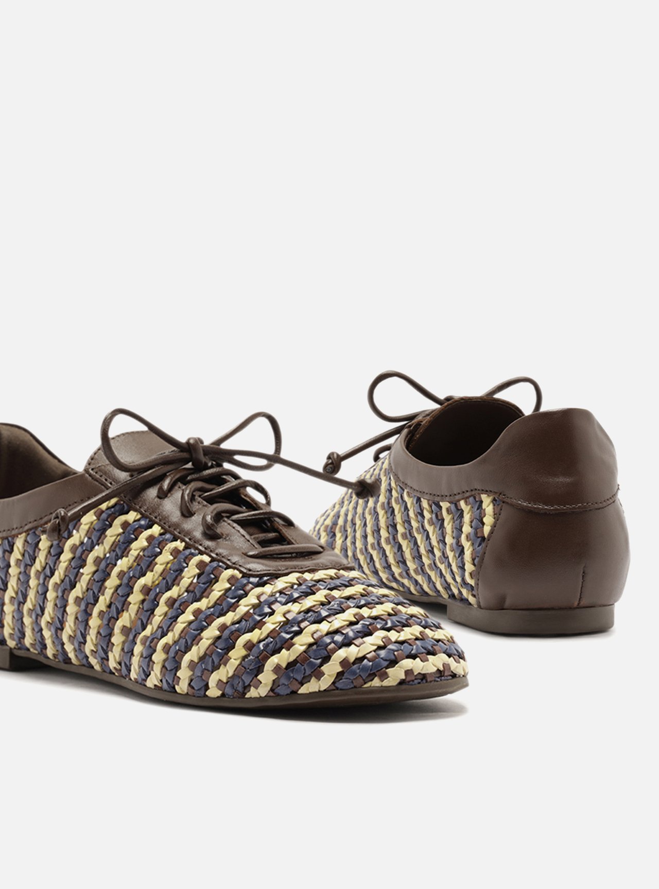 Mocassim Multicolorido Tressê Bico Redondo — foto 4