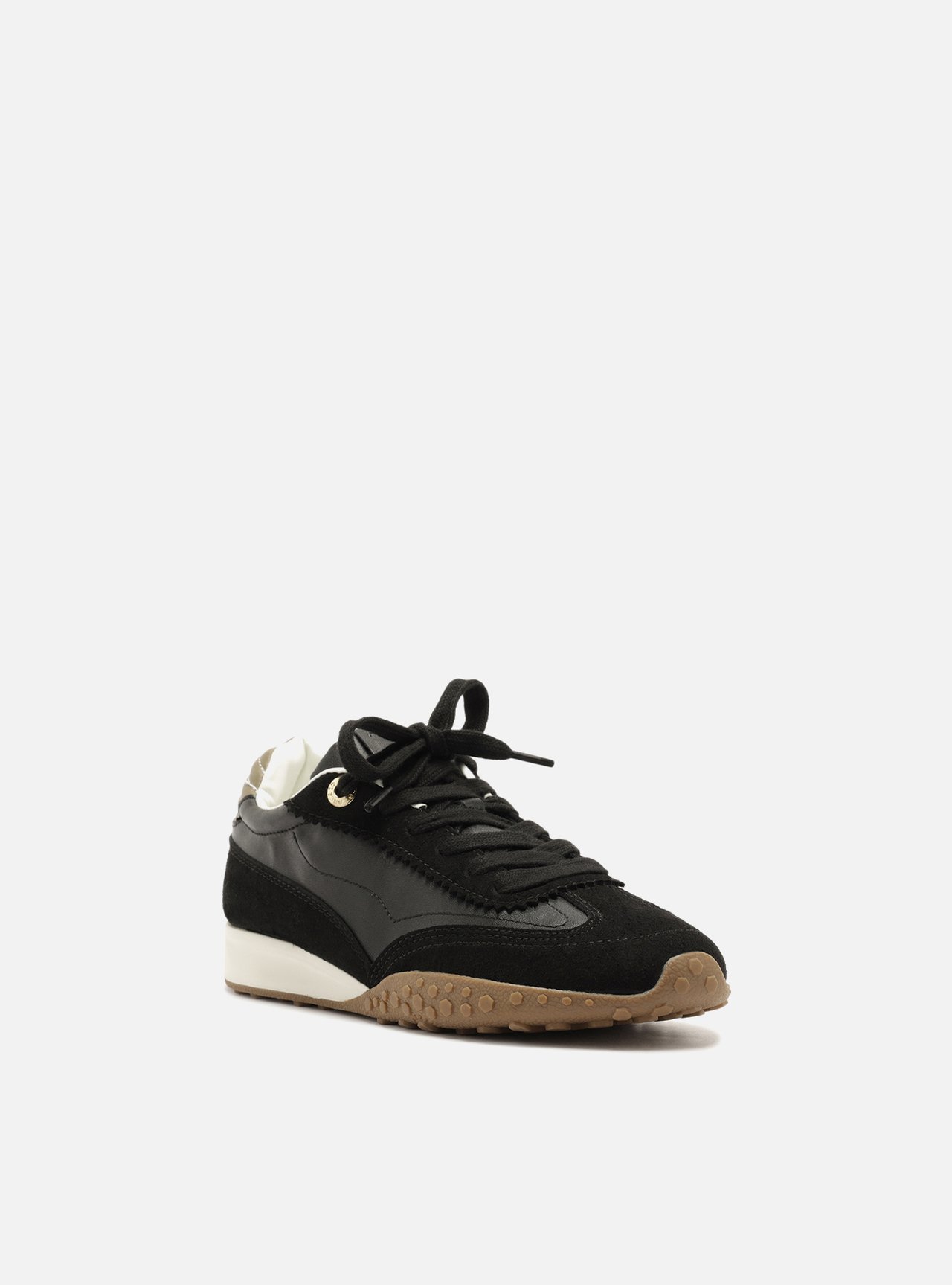 Tênis Preto Solado Esportivo Suede Metais — foto 2