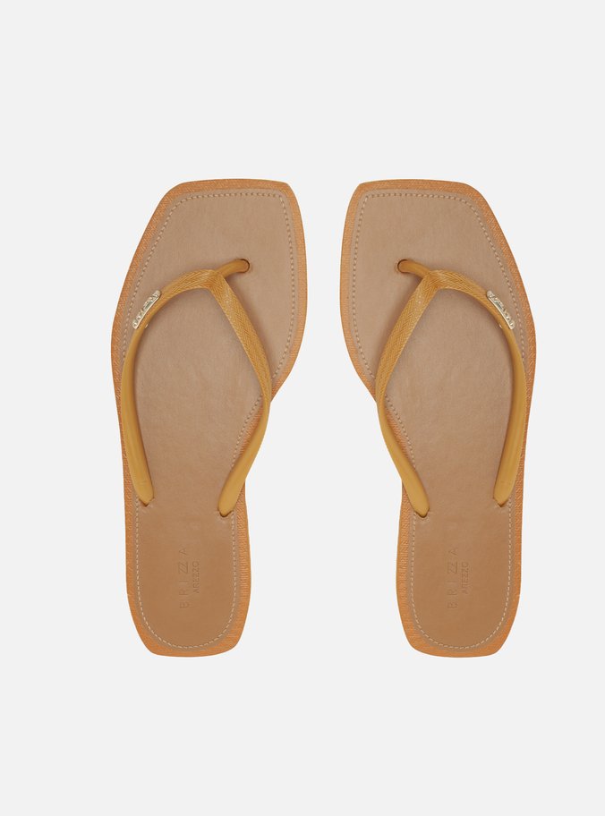 Chinelo de Dedo Marrom Bico Quadrado