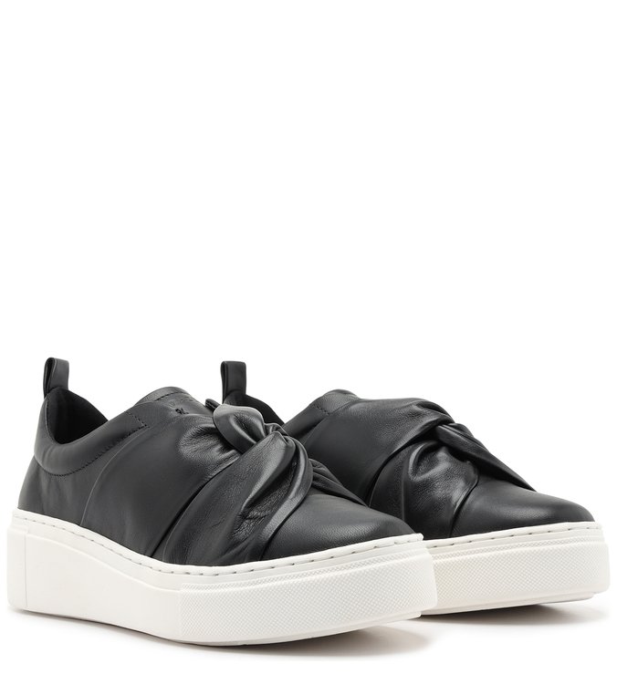 Tênis Slip On Preto Couro Nó Sola Alta