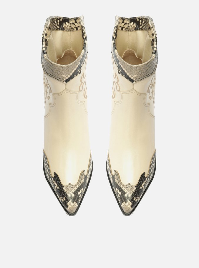 Bota Off-White Couro Cano Curto Bordado Western