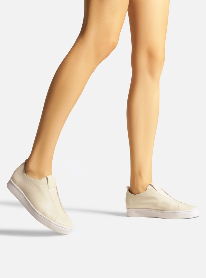 Tênis Slip On Off-White Couro Tag