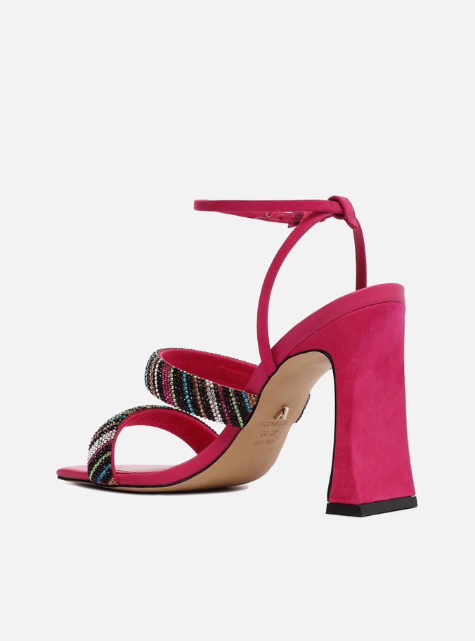 Sandália Rosa Bico Quadrado Tiras Strass