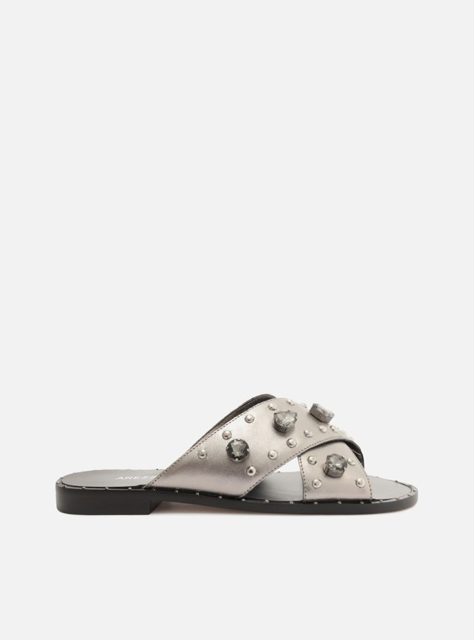 Sandália Rasteira Prateada Metalizada Pedraria