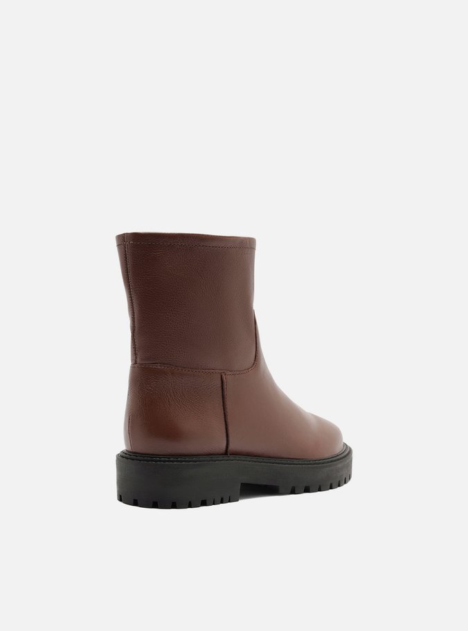 Bota Marrom Salto Tratorado