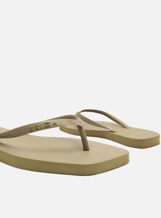 Chinelo de Dedo Verde Básico Square Brizza
