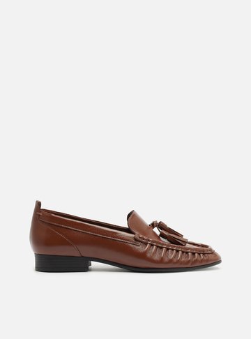 Mocassim Marrom Couro Bico Redondo Barbicacho