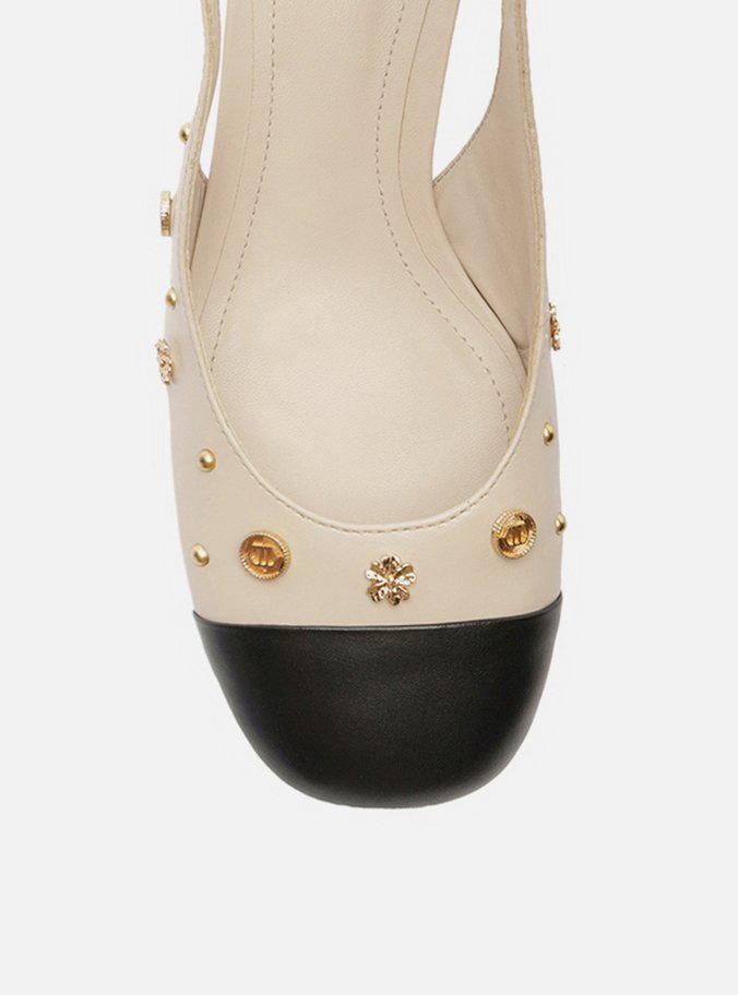 Scarpin Bege Couro Slingback Aplicações