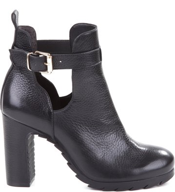 Bota Couro Fivela Preta