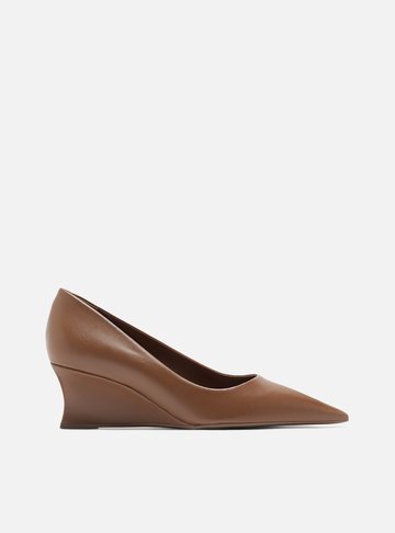 Scarpin Marrom Couro Salto Baixo Anabela Bico Fino