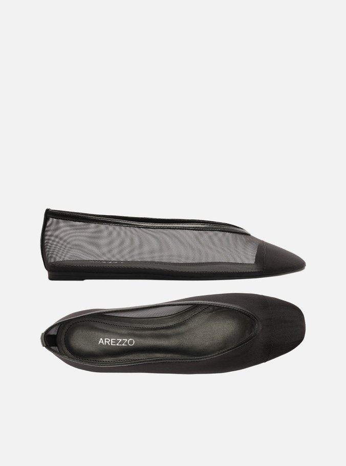 Sapatilha Preta Tela Cap Toe
