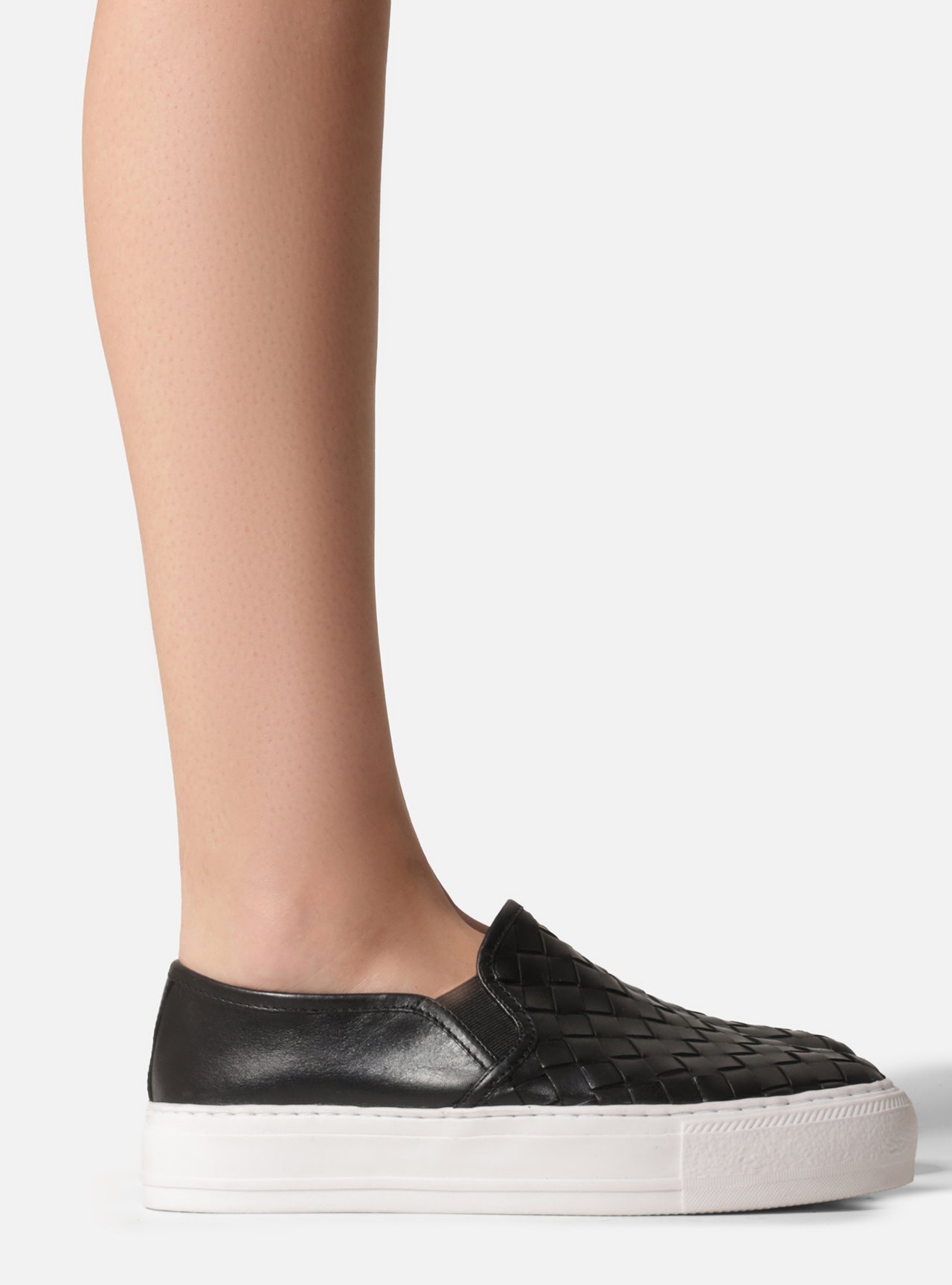 Tênis Preto Couro Salto Flatform Tressê — foto 6