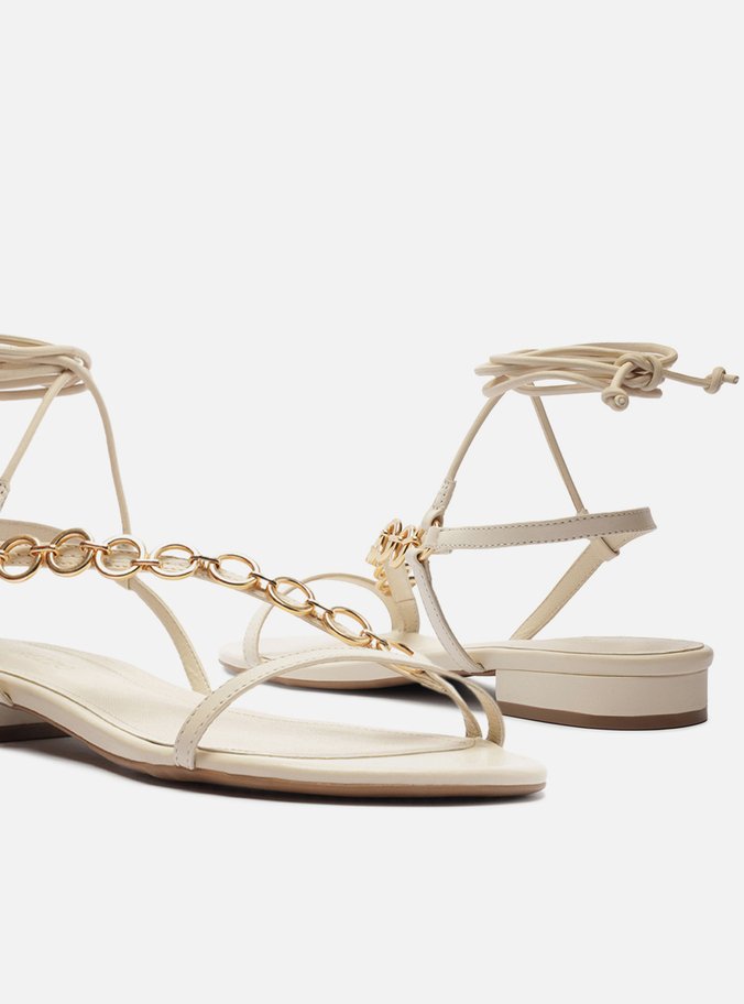 Sandália Rasteira Off-White Tira Argolas