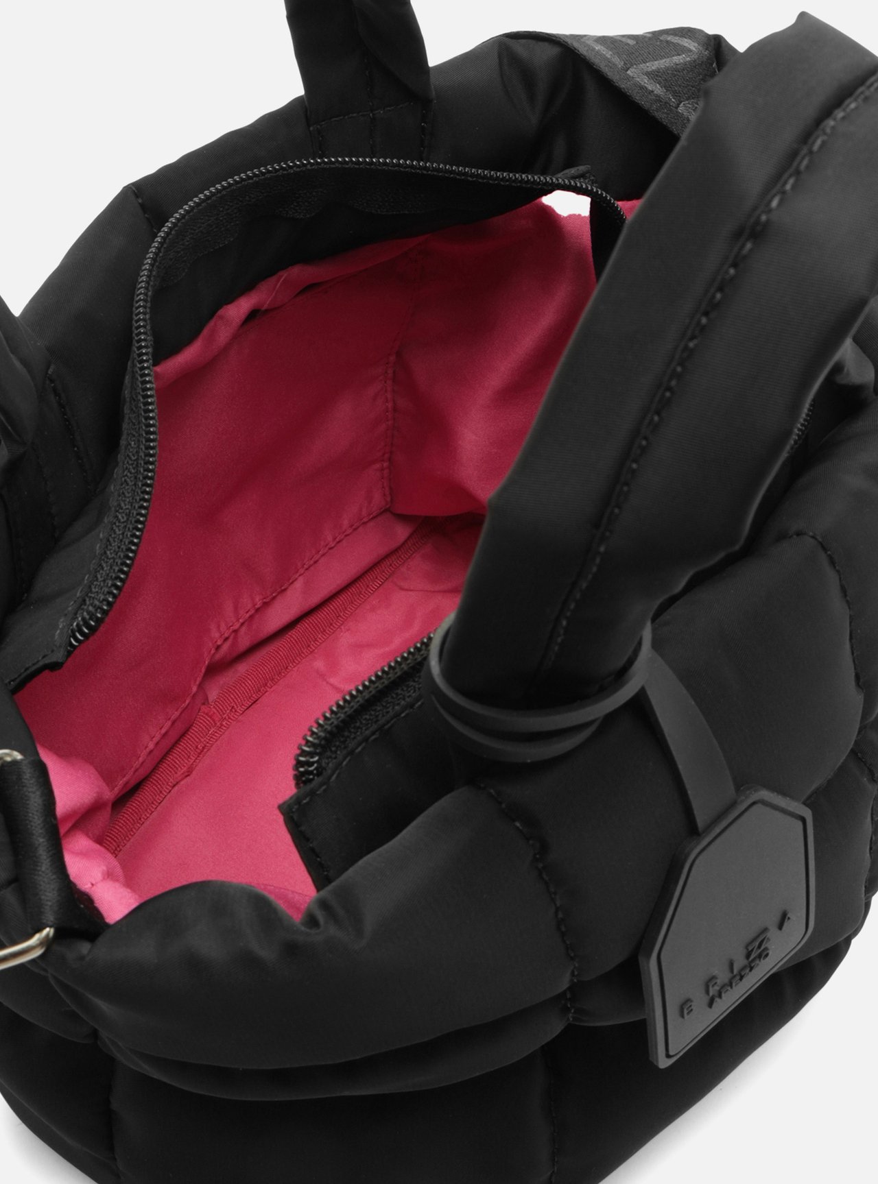 Bolsa Tote Preta Média Matelassê Brizza — foto 4