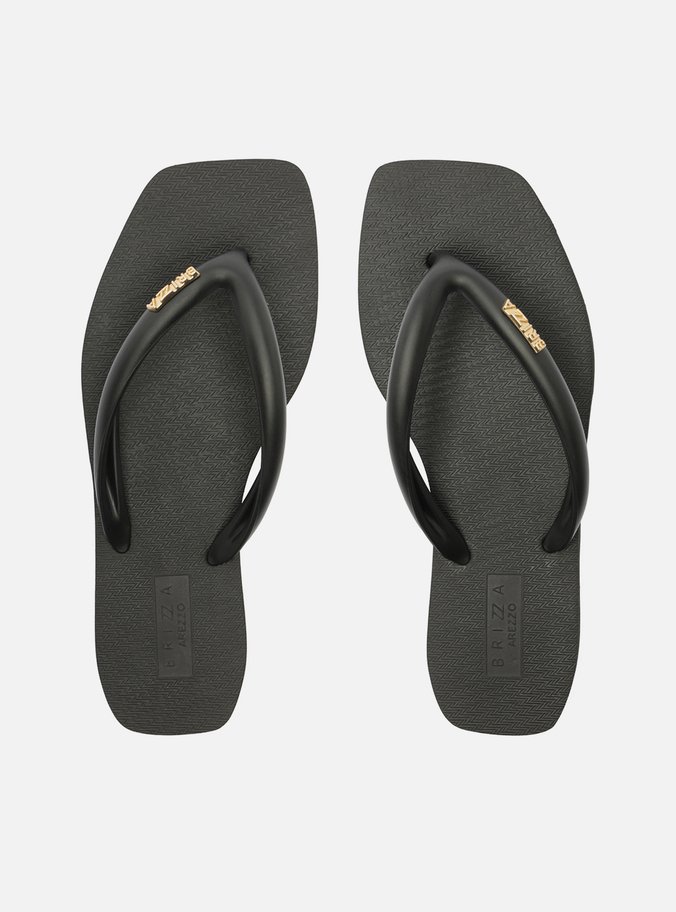 Chinelo de Dedo Preto Flatform Metais Brizza