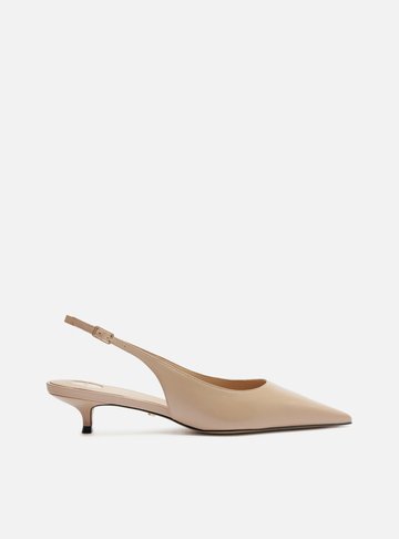Scarpin Bege Couro Salto Kitten Slingback