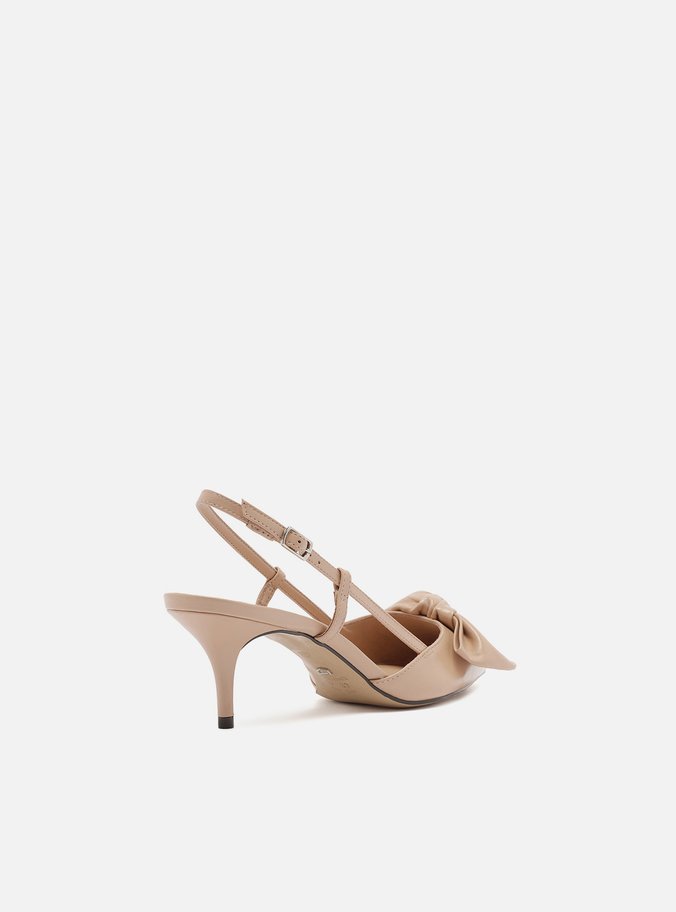 Scarpin Nude Couro Salto Fino Maxi Laço Slingback