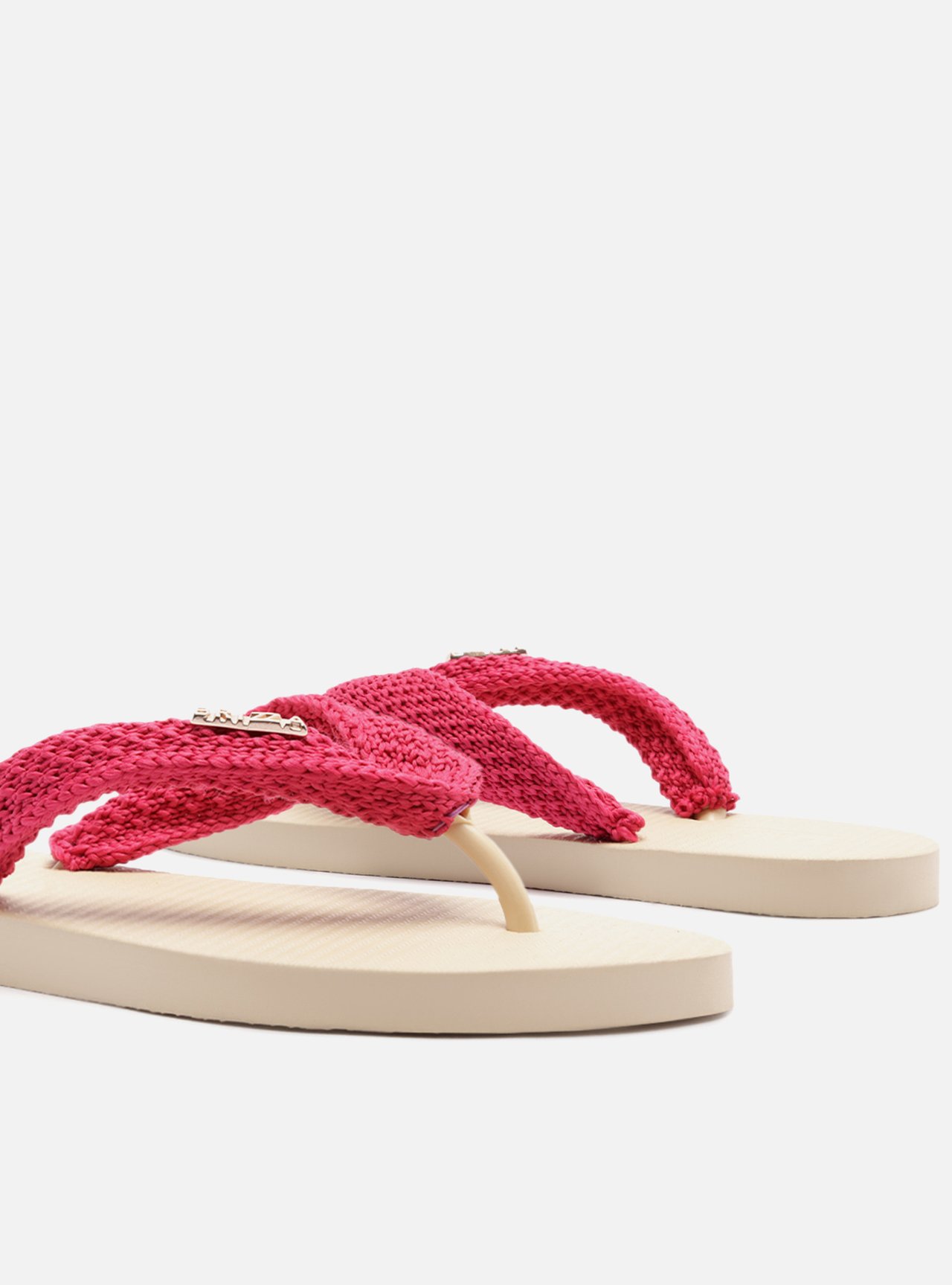 Chinelo de Dedo Rosa Essential Tiras Crochê — foto 4