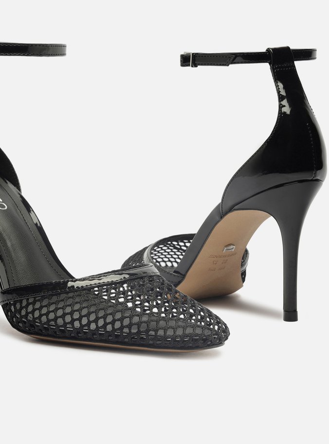 Scarpin Preto Salto Alto Fino Aberto Tela