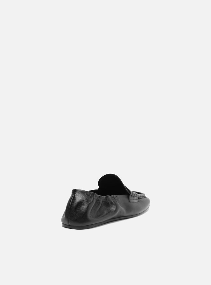 Mocassim Preto Couro Bico Quadrado Soft