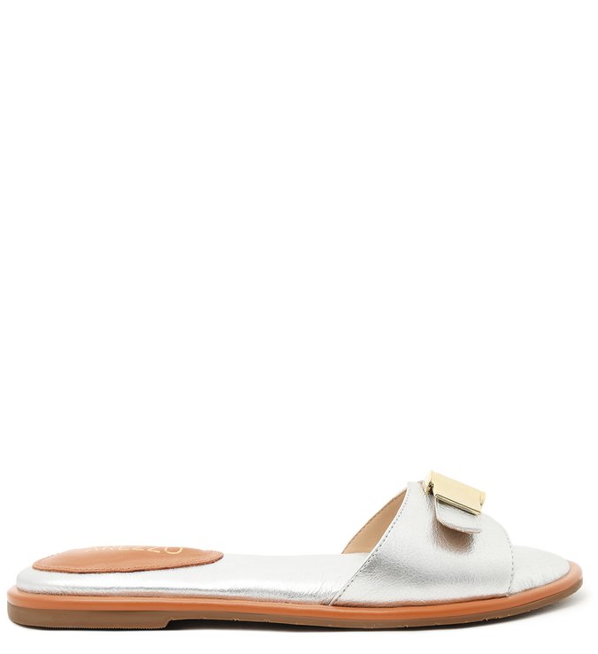 Rasteira Prata Clogs Fivela Dourada Silver