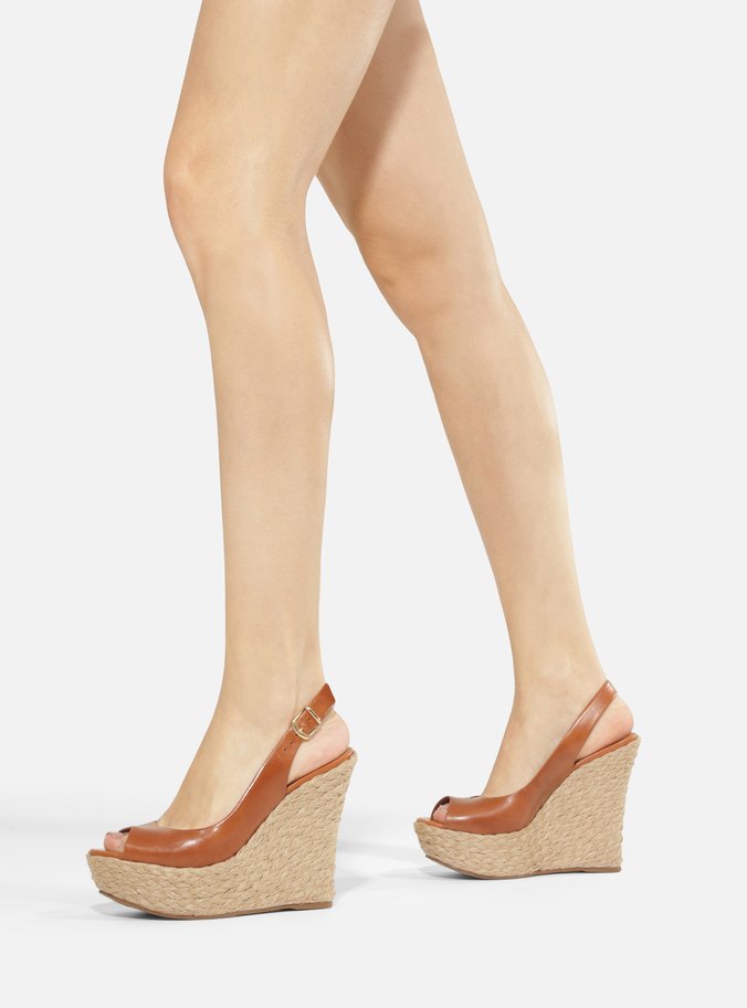 Sandália Marrom Couro Plataforma Alta Peep Toe