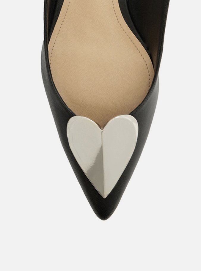 Sapatilha Preta Couro Slingback Coração Metal