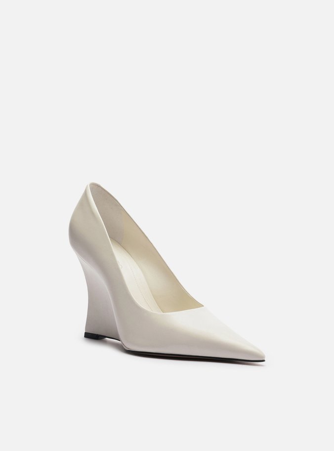 Scarpin Branco Couro Salto Alto Anabela