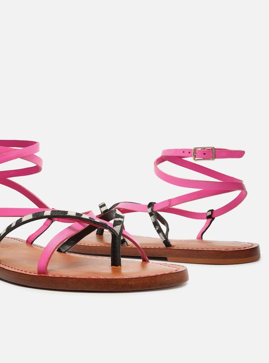 Sandália Rasteira Animal Print Pêlos Salto Rasteiro Fivela Rosa Neon/Branco-Preto