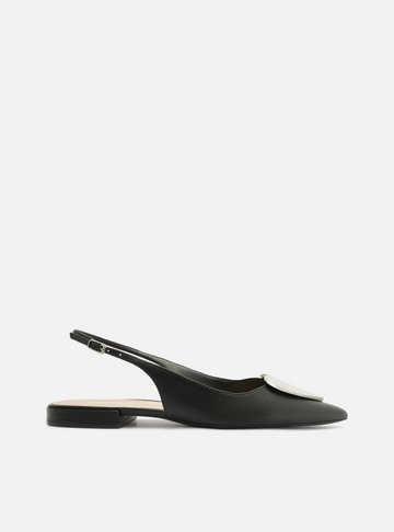 Sapatilha Preta Couro Slingback Coração Metal
