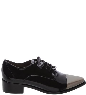 Oxford Fall Verniz Biqueira Preto