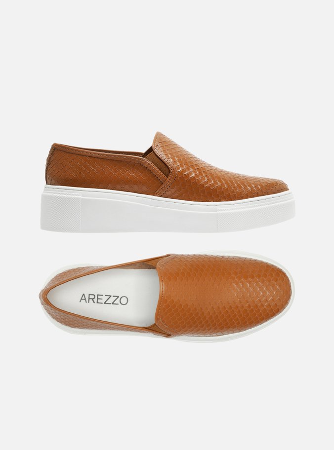 Slip On Marrom Sola Alta Bico Redondo