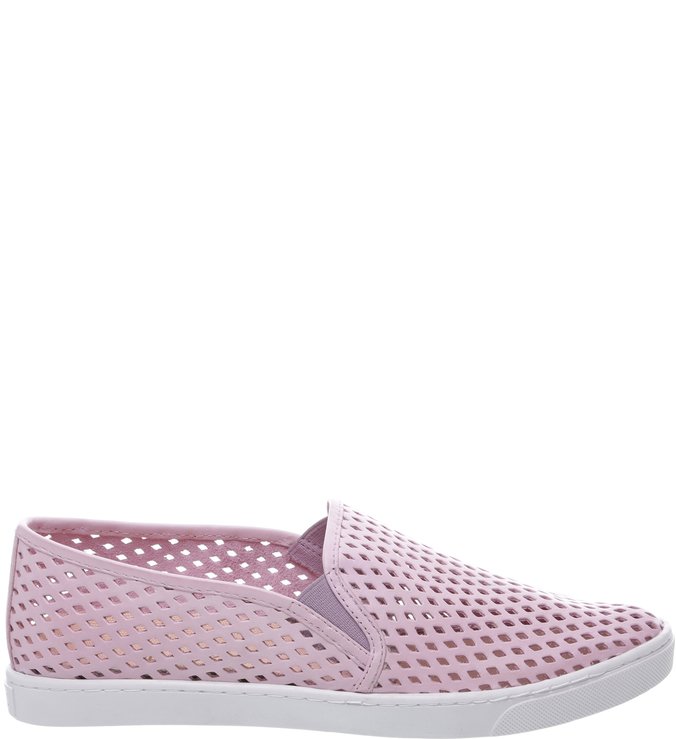 Slip-on Perfurado Lilás
